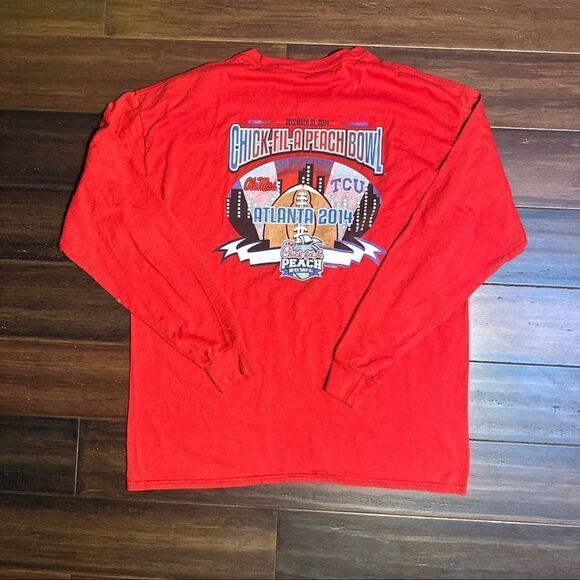 2014 Ole Miss Chick-Fil-A Peach Bowl T-Shirt - Picture 4 of 5